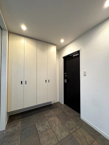 ベルファース市ヶ谷 玄関　※2024年11月撮影