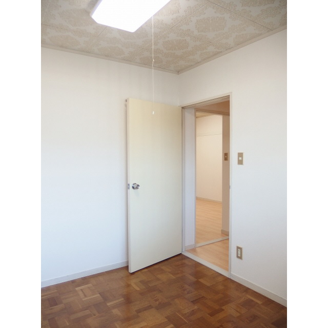 サンワパレス 内観