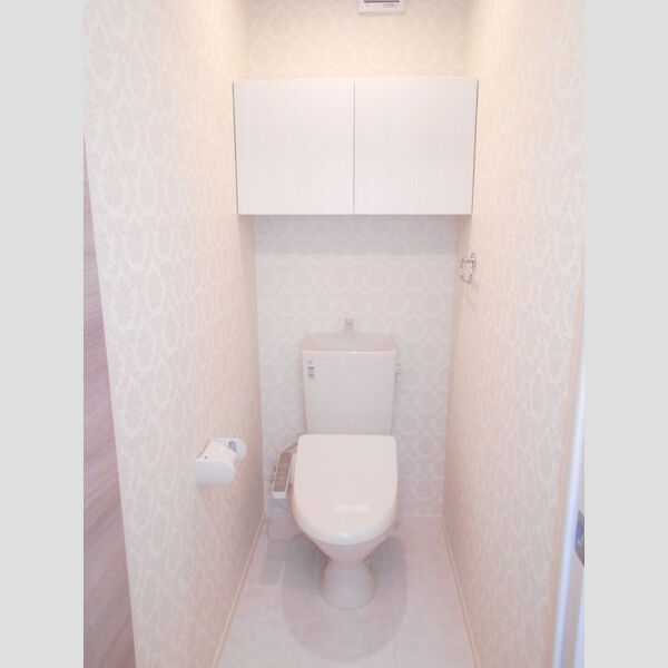 フレア仲町202号室 トイレ