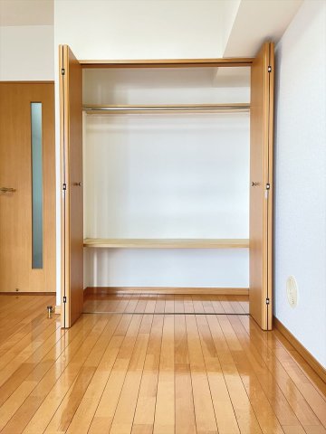 レガロ飛鳥山301号室 収納