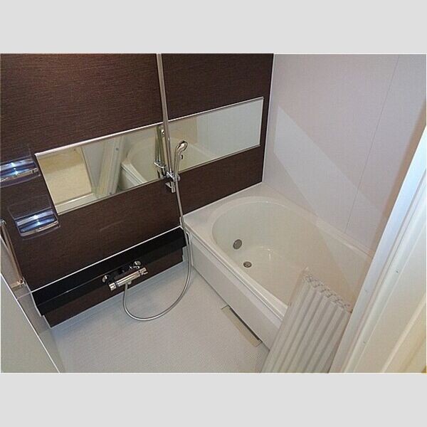 ラッフルズ 浴室