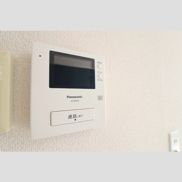 ウィステリアおゆみ野　C105号室 TVインターホン