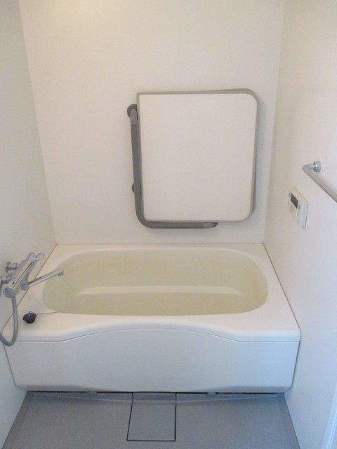 湘南鵠沼海岸リラホーム0105号室 お風呂