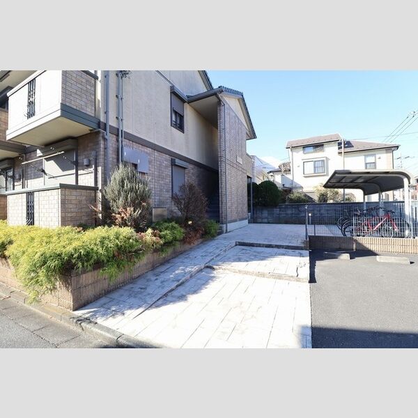 ブルームⅦ エントランス