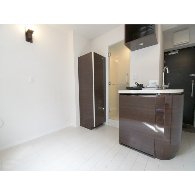 ルネサンスコート千駄ヶ谷NORTH0202号室 内観