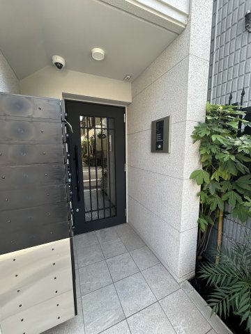 エルファーロ中野新井薬師0202号室 ロビー