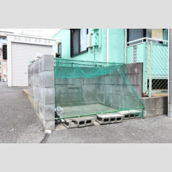 パールハイツ海老原　38 敷地内ゴミ置場