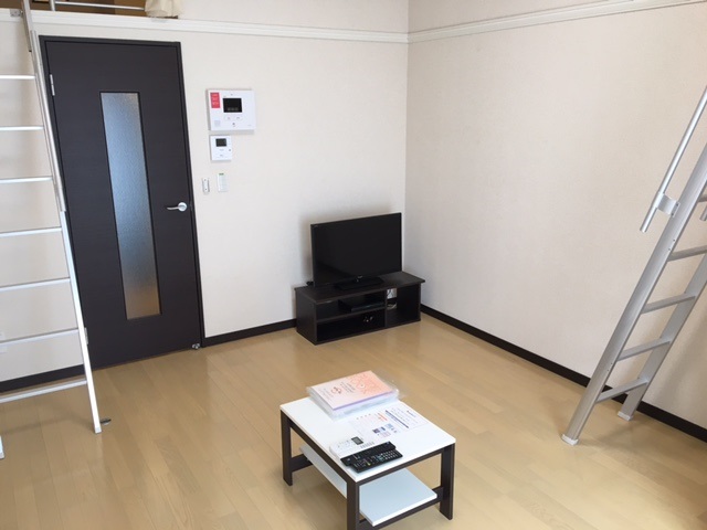 レオネクストスマイルシダー リビング