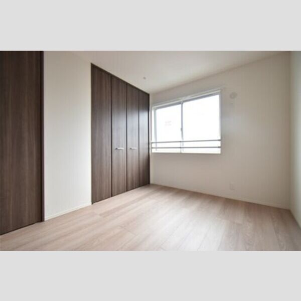 Same sky301号室 居室