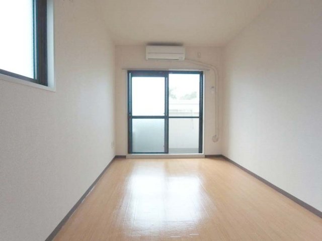 モビーレ等々力3階 部屋その他