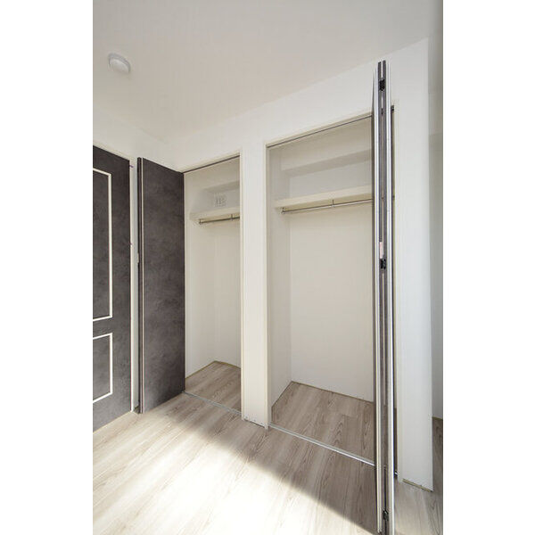 ウィロー板橋本町0401号室 収納