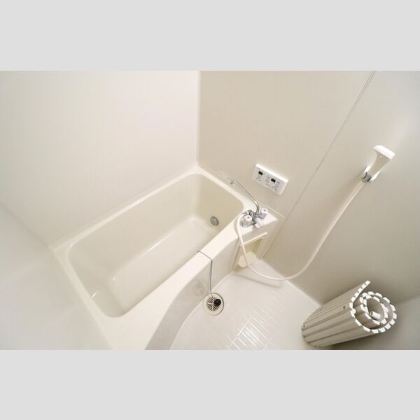 エステートM101号室 風呂