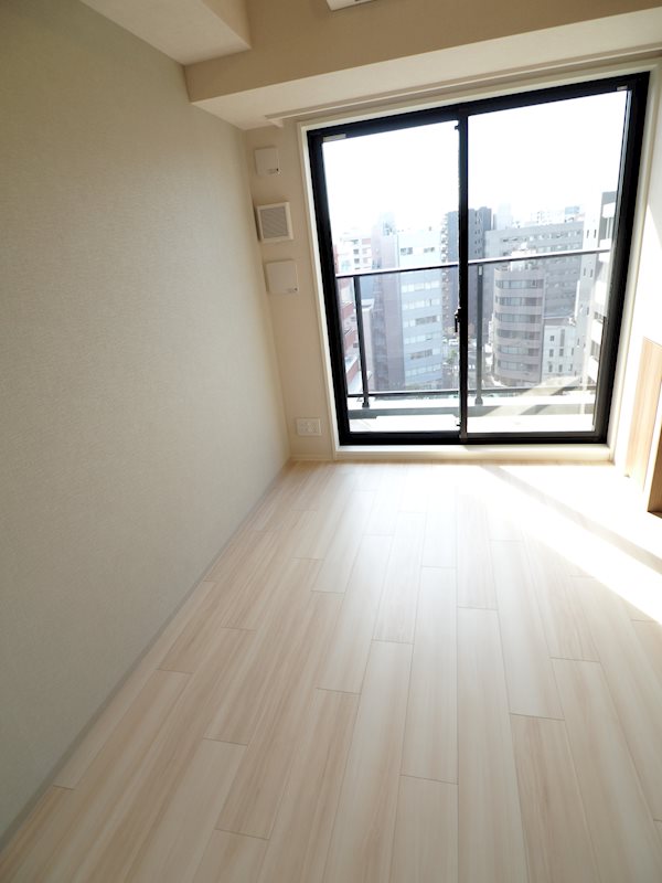 ＯＮＥ ＲＯＯＦ ＲＥＳＩＤＥＮＣＥ ＡＳＡＫＵＳＡＢＡＳＨＩ リビング