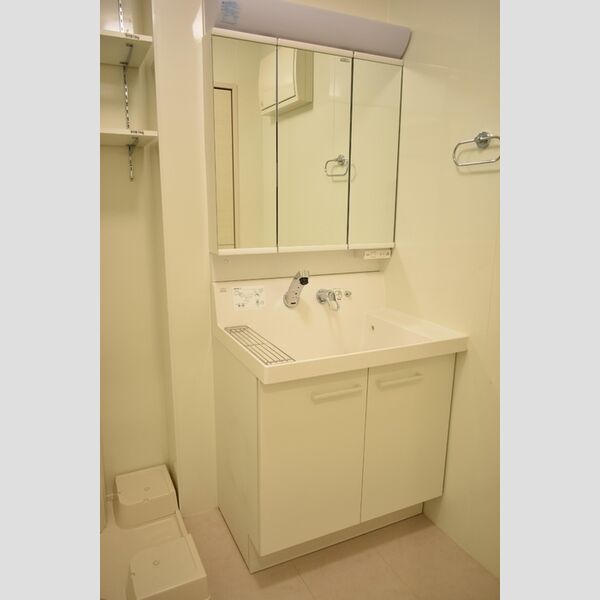 エステート・シマムラ　C 洗髪洗面化粧台