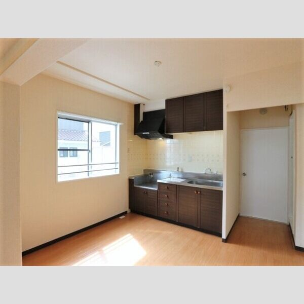 第二パールメゾン染谷108号室 ダイニングキッチン