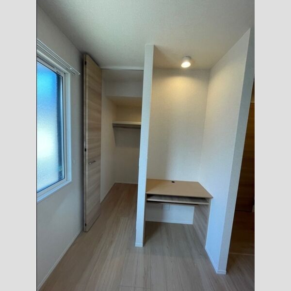 モンターニュⅡ102号室 書斎スペース