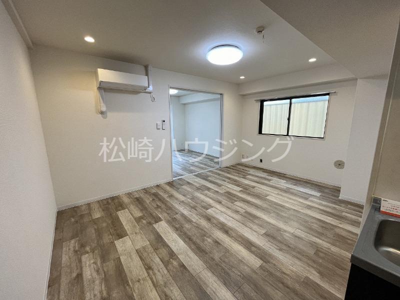 フェアリーコート リビング