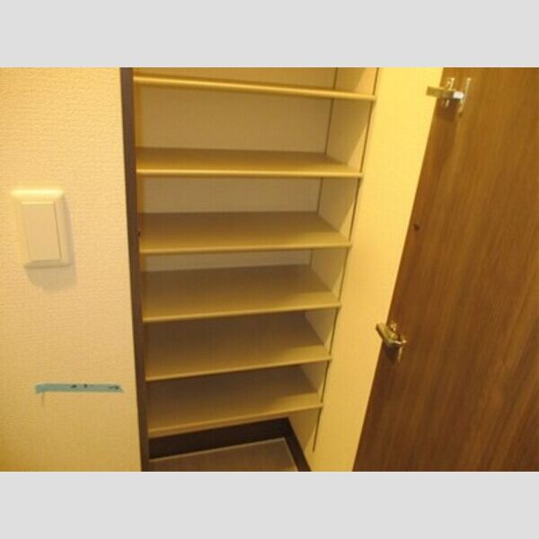 CLASSEUM都賀108号室 シューズボックス