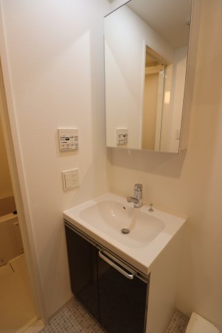 GENOVIA南千住Ⅵskygarden0602号室 洗面