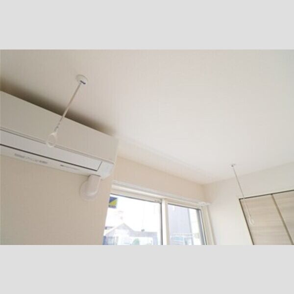 D Paina 菅馬場2B103号室 室内物干し