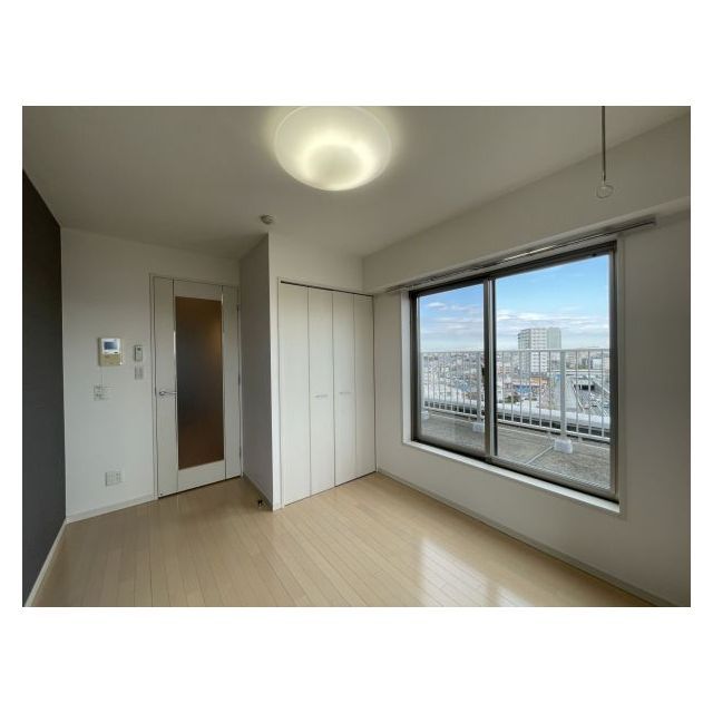 ルクレ高野台レジデンス1001号室 内観