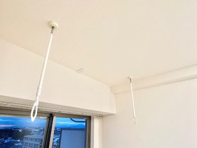 ネオブロッサム1005号室 室内物干し