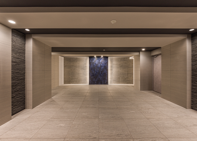 ガーラ・ステーション横浜保土ケ谷 エントランス