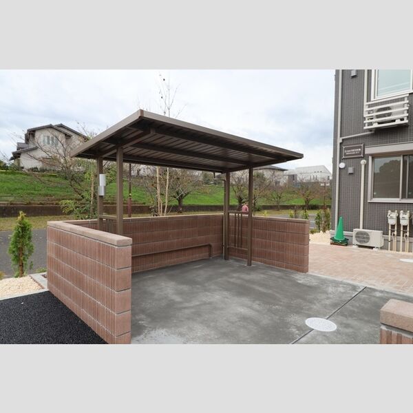 D-roomちはら台E 駐輪場