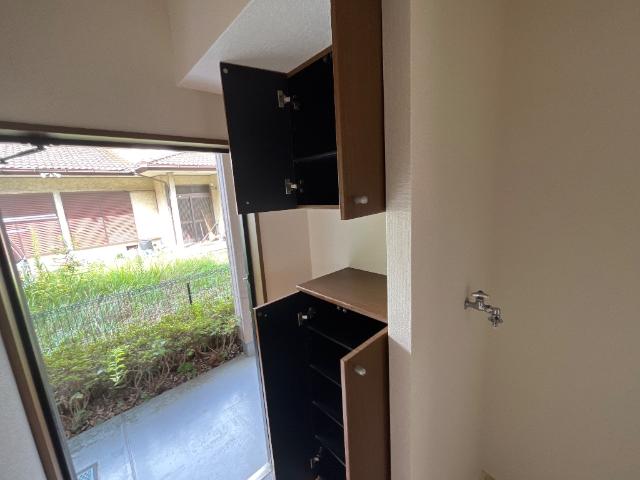 ロズウェルシブヤ102号室 下駄箱