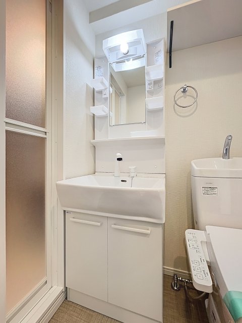 アーバンヒルズ平井3階 同建物別部屋の参考画像