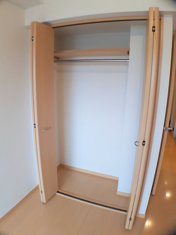 レジディア島津山6階 収納