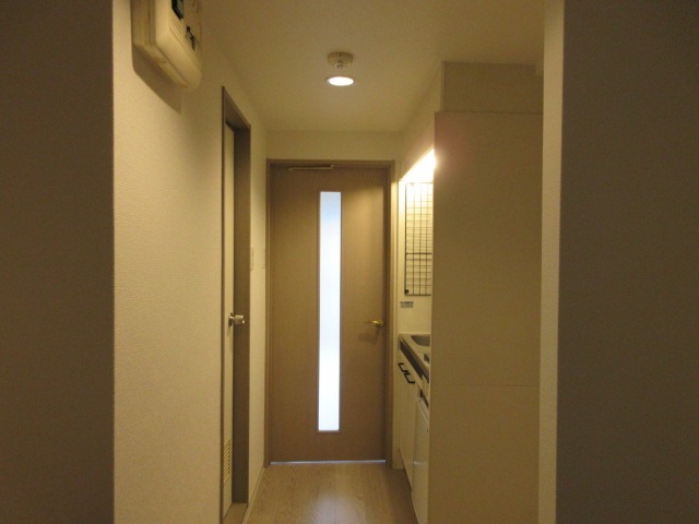 ガーデンヒルズ中山(K-048)4階 玄関