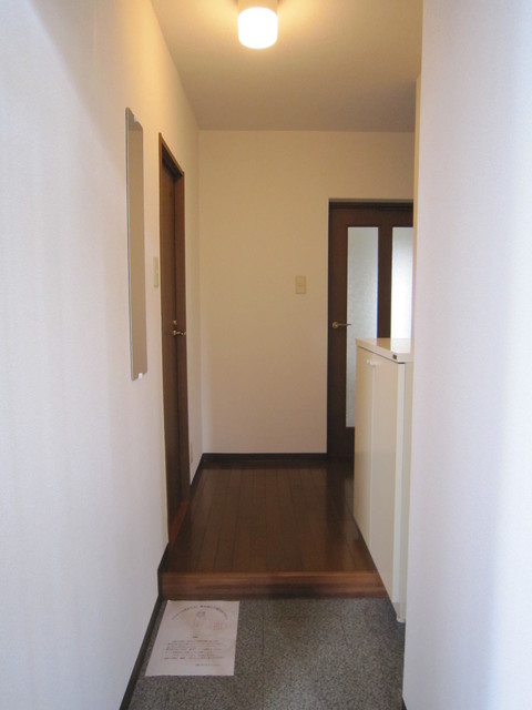 シュド鵠沼 玄関