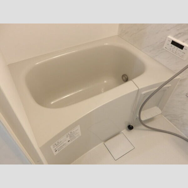 Cradle(クレイドル)107号室 追い焚き給湯機能付き浴室