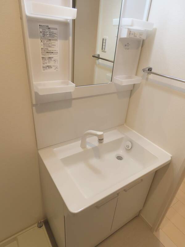 リブリ・June KALUNASIA3階 洗面