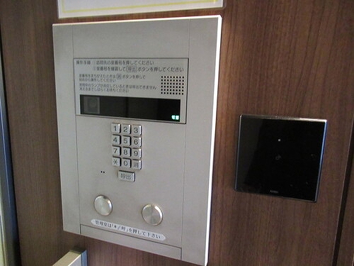 ベルジェンド三鷹ラ・ヴィエ3階 オートロック操作盤