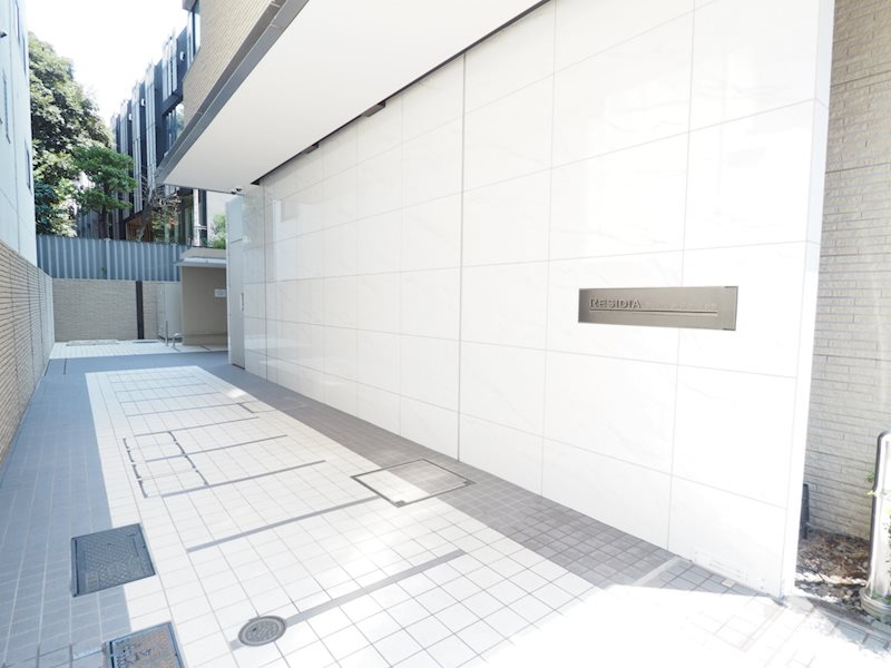 レジディア文京本郷Ⅳ5階 エントランス