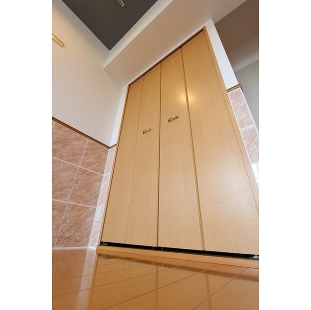 ゴールドウィン湘南 内観