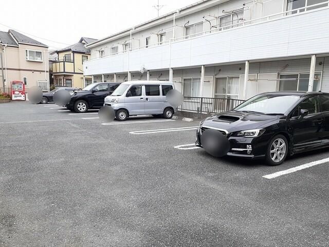 メトロポリタン　１ 駐車場