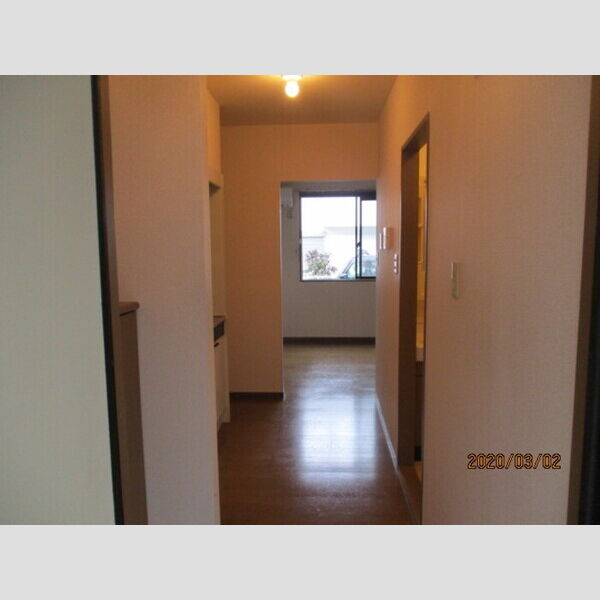 アルカディア107号室 玄関