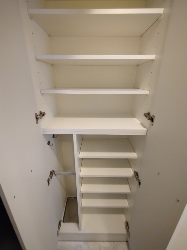 クレイシア桜新町 収納