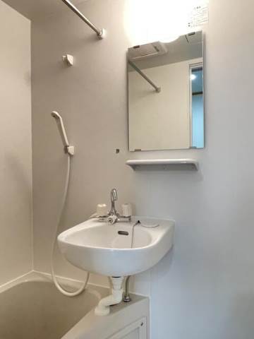 マーレ梅島3階 洗面