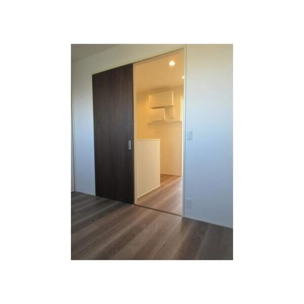 Villa　de　Grace　A棟1102号室 リビング