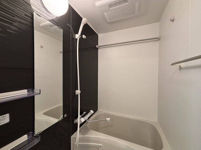 ケイディーエックスレジデンス原木中山0428号室 お風呂