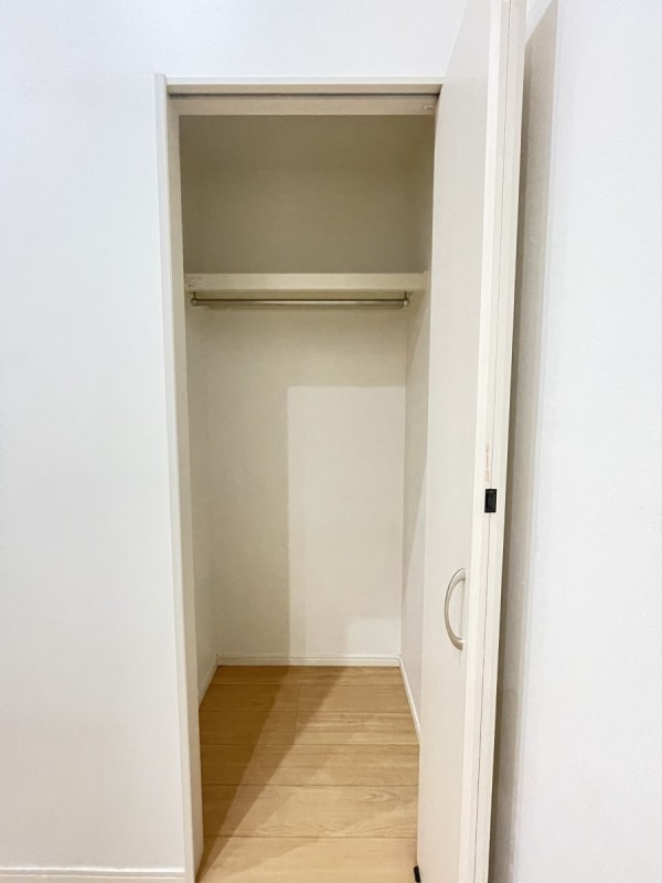 Ｗｉｓｔａｒｉａ　北越谷2階 収納