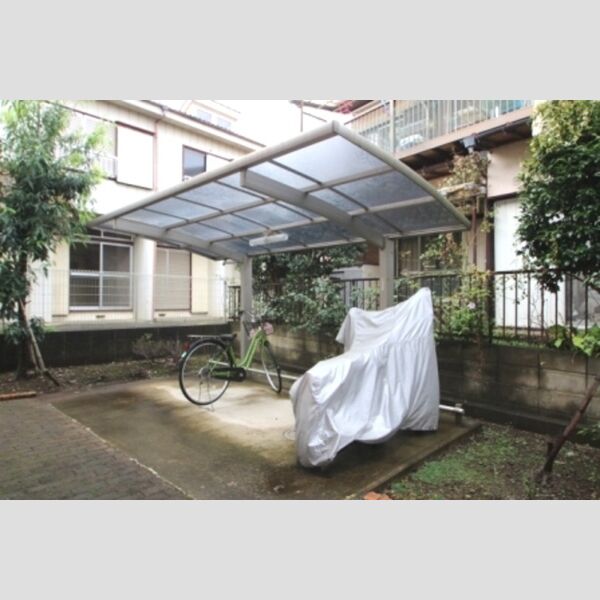 トレグラース　B棟 駐輪場