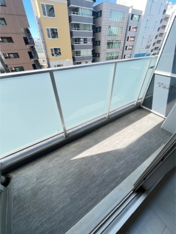 レジディア中目黒Ⅱ5階 バルコニー