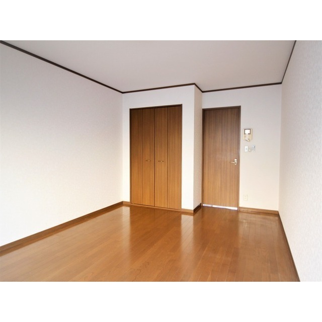 アムール リーヴェロ103号室 内観