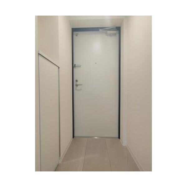 VISTA　NAKANOーFUJIMICHO 玄関