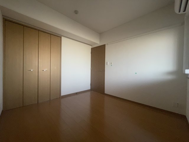 アソシエール溝の口1302号室 リビング